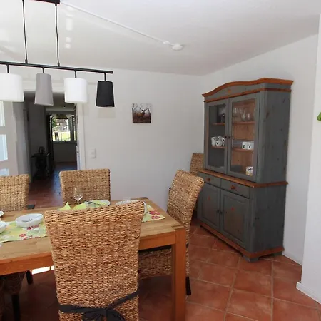 Semesterbostad Haus Harzhirsch